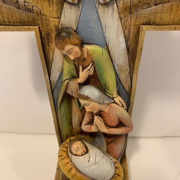 Avalon Gallery Designed Exclusively for Milagros Joy to the World Cross Plaque - Picture 8 of 13